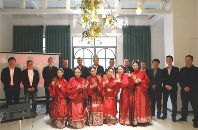 “家”有喜事|西安公司2023年集体婚礼高甜来袭!